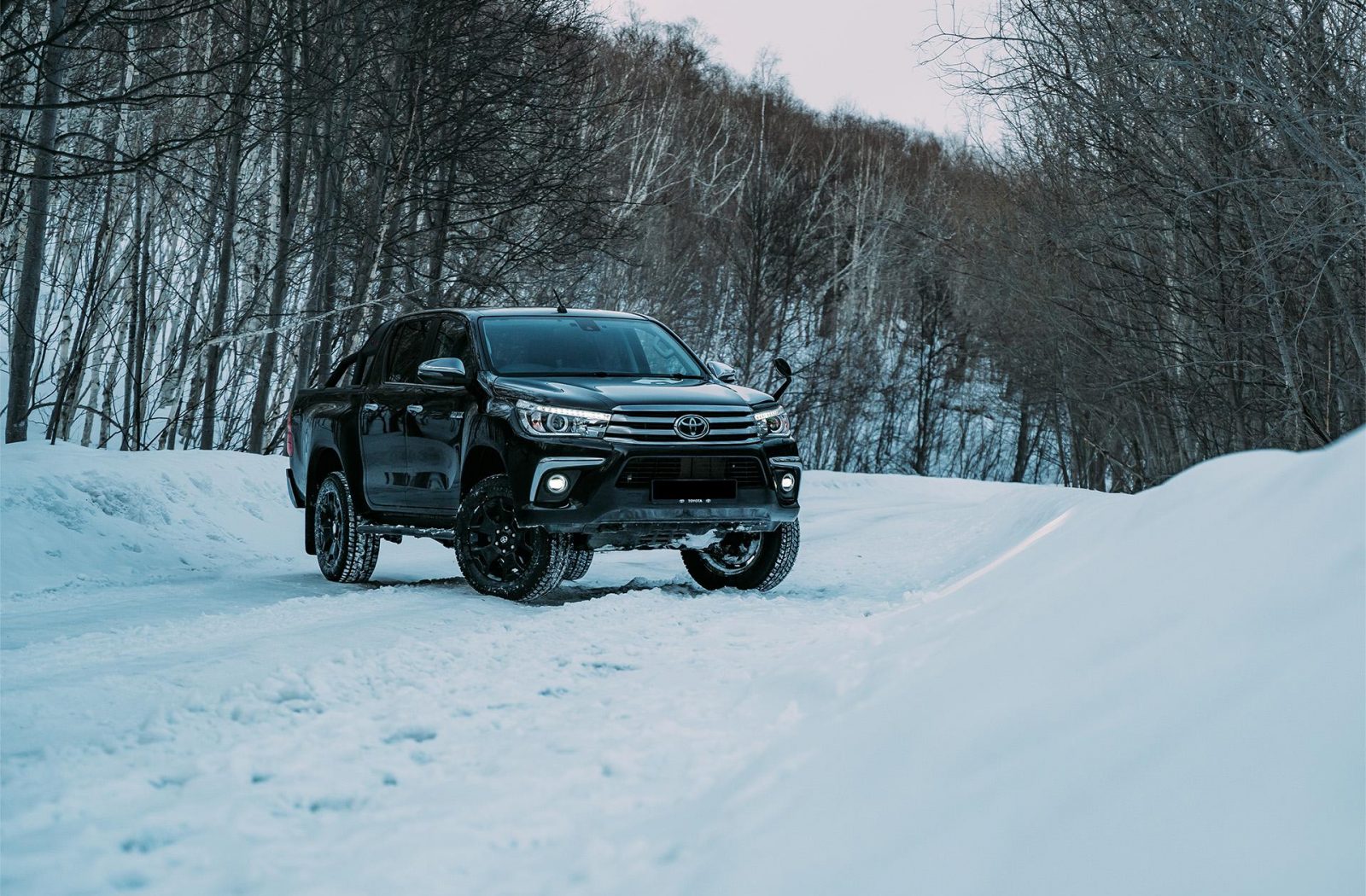 19.03.2023-Toyota Hilux LA-34